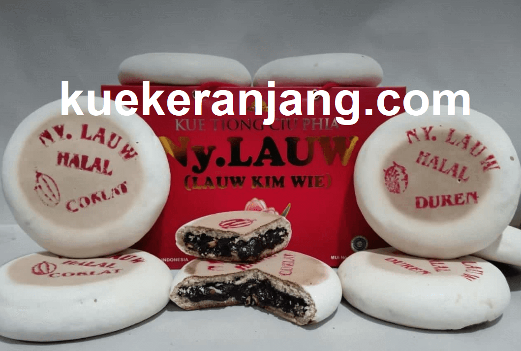 kue bulan Ny Lauw 2